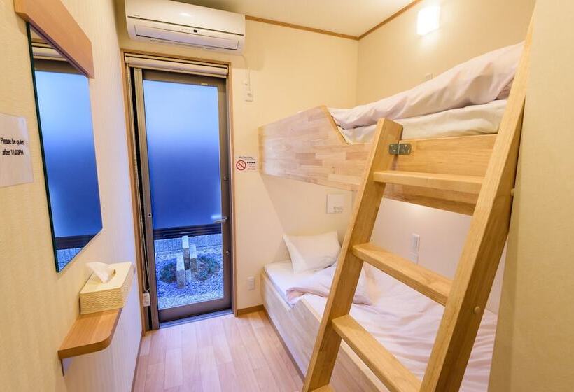 Номер Стандарт, Kyoto Tsukiusagi   Hostel