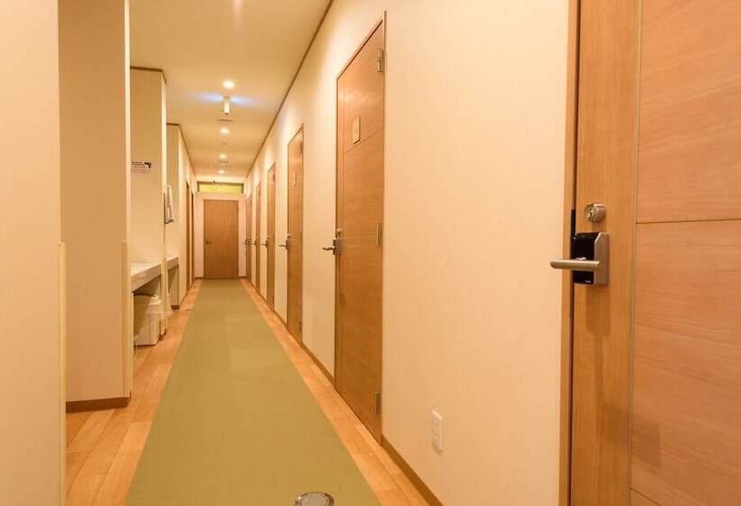Номер Стандарт, Kyoto Tsukiusagi   Hostel