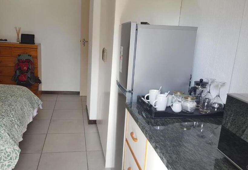 Номер Стандарт, 8 Ibis Lane Guest House