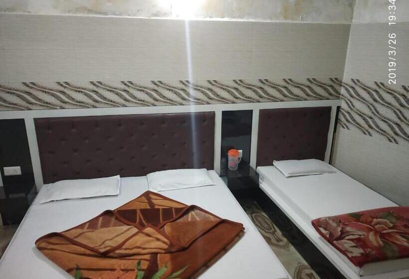 Трехместный Номер Deluxe, Vidya Guest House