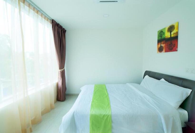Family Suite, Hard Rock Vip Guest House