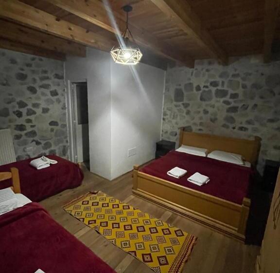 Трехместный Номер Deluxe, Thethi Paradise Hotel & Restaurant
