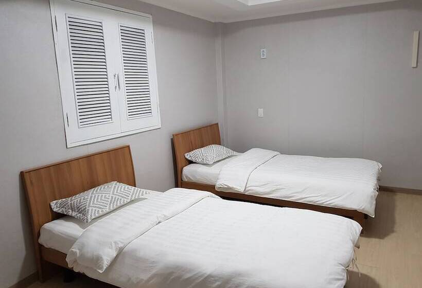 اتاق استاندارد, Daegu 동성로 Gyeong`s Hostel