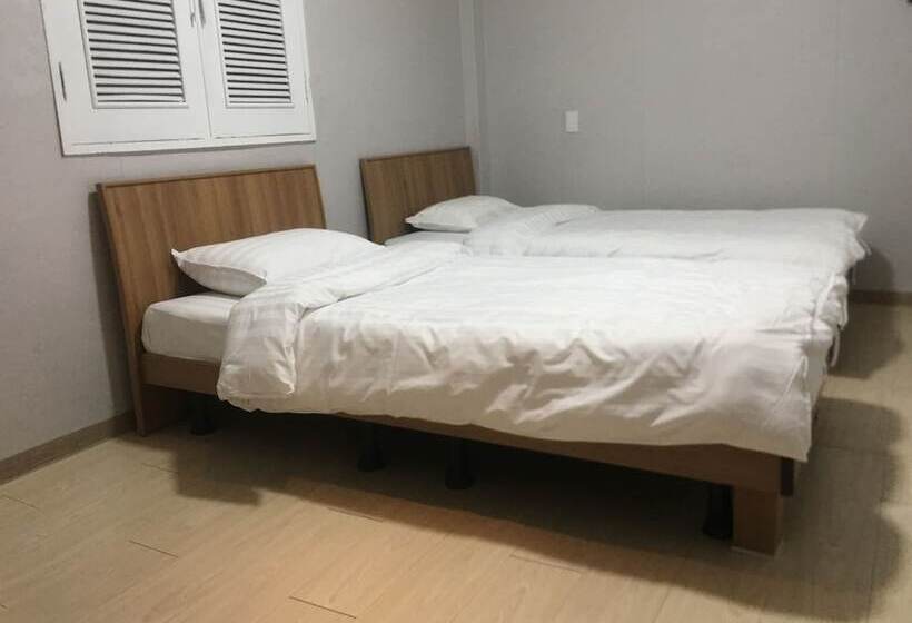 اتاق استاندارد, Daegu 동성로 Gyeong`s Hostel