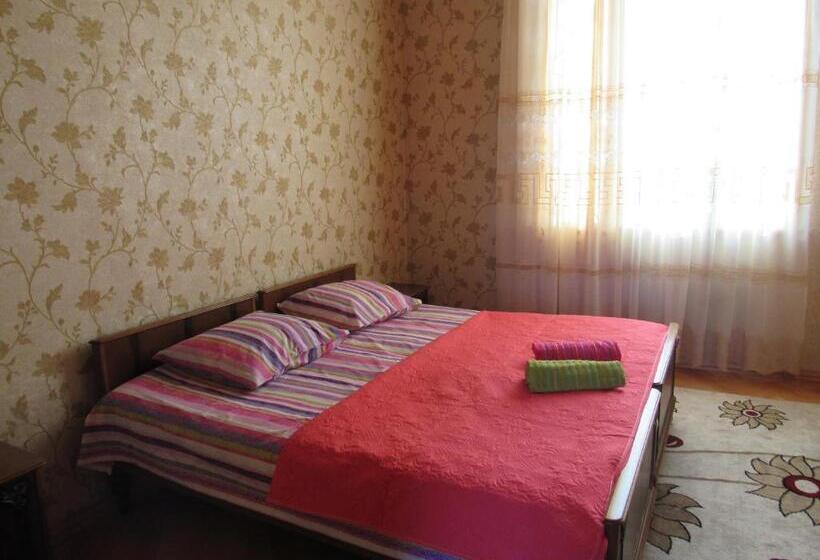 اتاق استاندارد, Guest House Levan Ii Dadiani