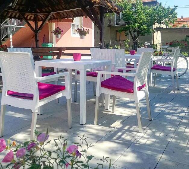 آپارتمان 1 خوابه با بالکن, Maslina Rooms