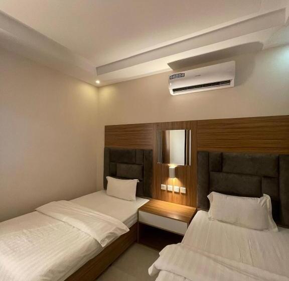Апартаменты 2 Спальни, Orient House