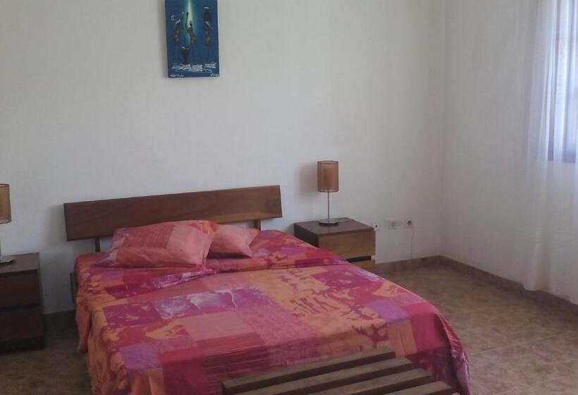 اتاق استاندارد, Guest House Soncent