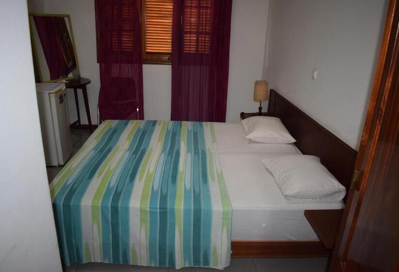 اتاق استاندارد یک نفره, Guest House Soncent