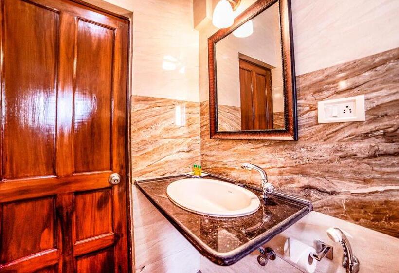 اتاق سوپریور با تخت بزرگ, Maitri Sweet Living
