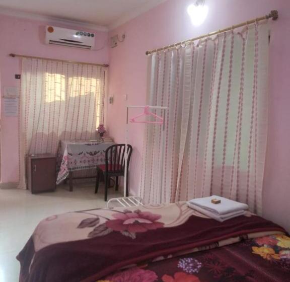 اتاق لوکس خانوادگی, Madrid Home 2 Min Walk To Beach