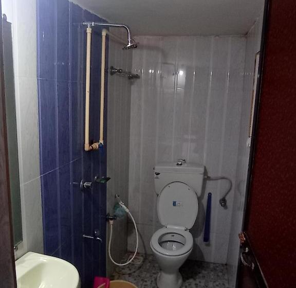 اتاق اکونومی, Madrid Home 2 Min Walk To Beach