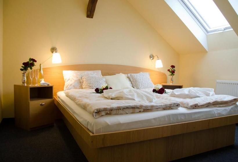 3 Bett Superior Zimmer, Penzion Dolíček