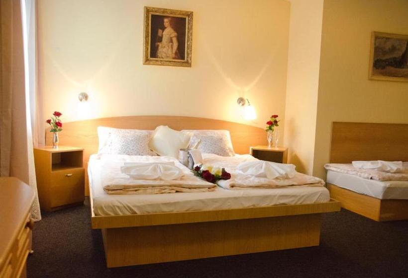 3-Bett-Standardzimmer, Penzion Dolíček