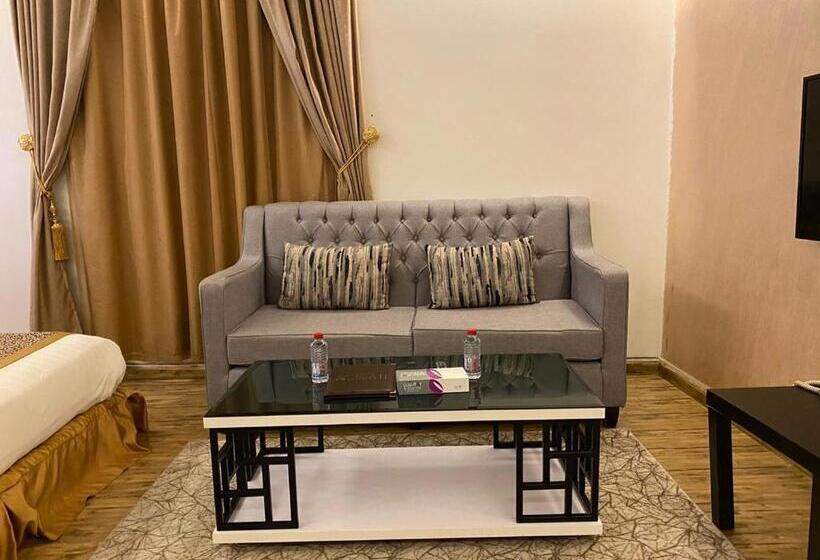 Семейное Студио, Vision 2 For Residential Units