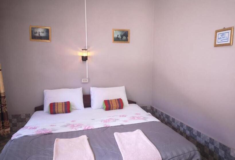 اتاق استاندارد, Khamphouy Guesthouse