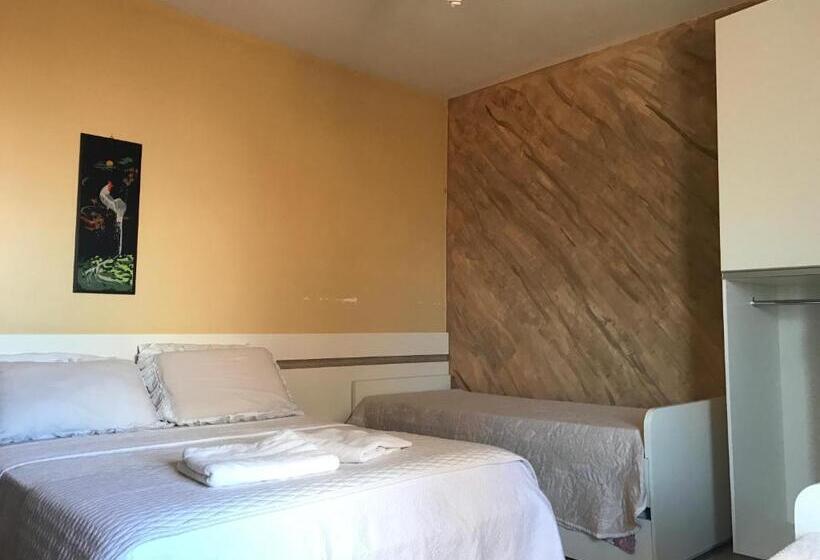 Трехместный Номер Deluxe, Pousada Castelinho