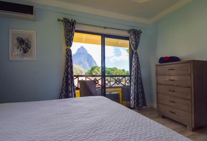 آپارتمان 1 خوابه, Sea Piton View Apartment  Location, Convenience, Modern Living