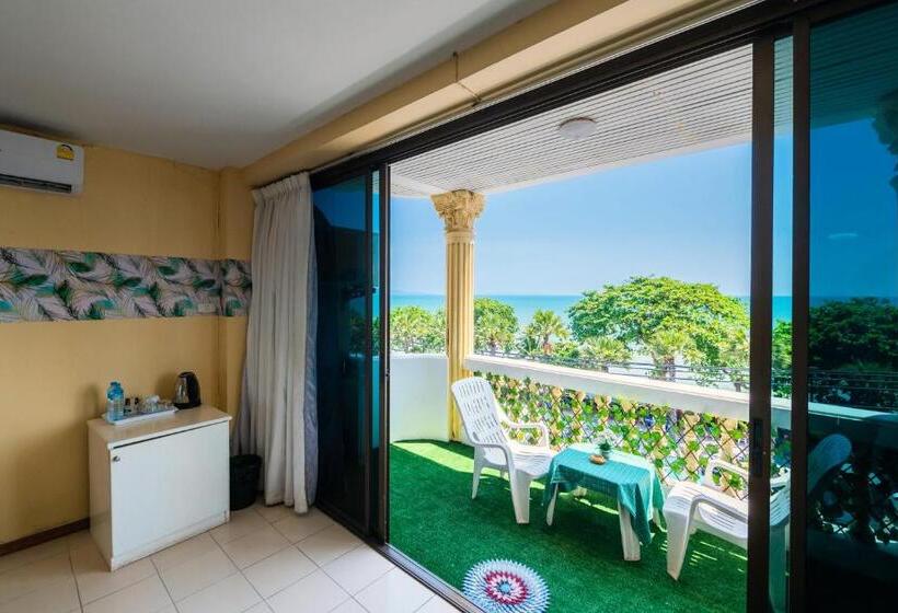 اتاق لوکس با تخت دو نفره بزرگ, Happy Vikings  Beachfront