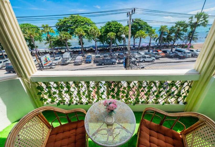 سوئیت با تخت بزرگ, Happy Vikings  Beachfront