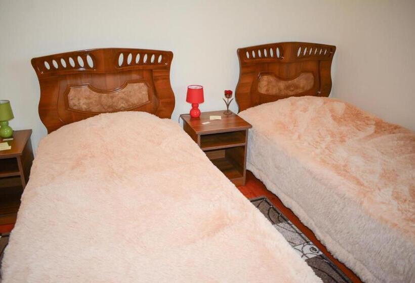 اتاق استاندارد با چشم‌انداز, Guest House Nataly