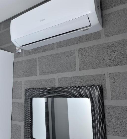 بانگلوی استاندارد, Apartmani I Bungalovi Trojka