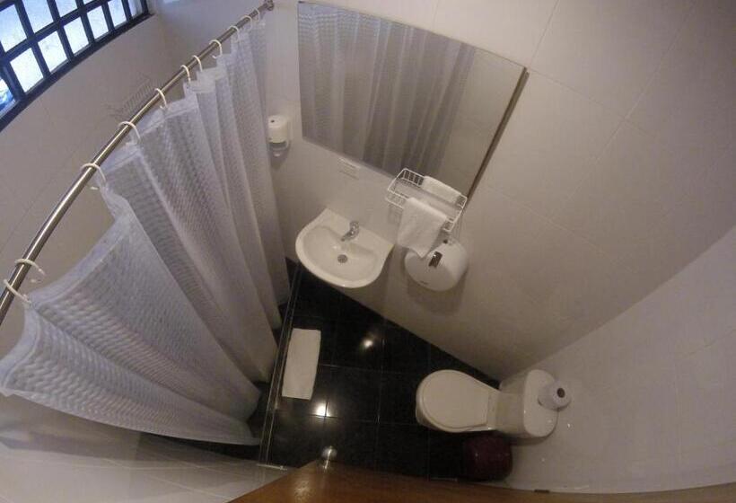 패밀리 룸, Hostal De La 57