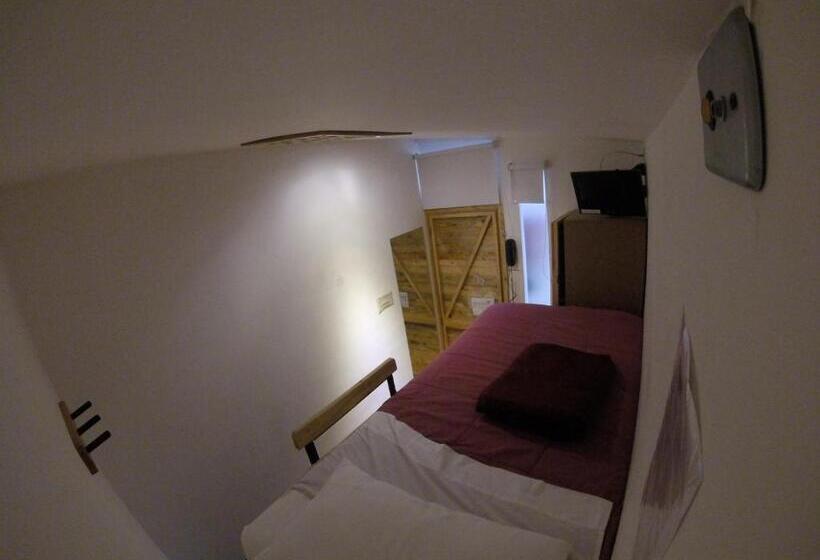 스탠다드 룸 공동 욕실, Hostal De La 57