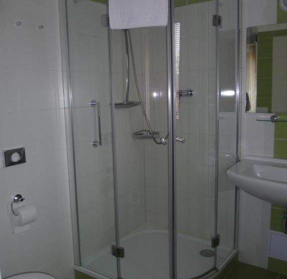 Family Suite, Hostinec U Hubálků