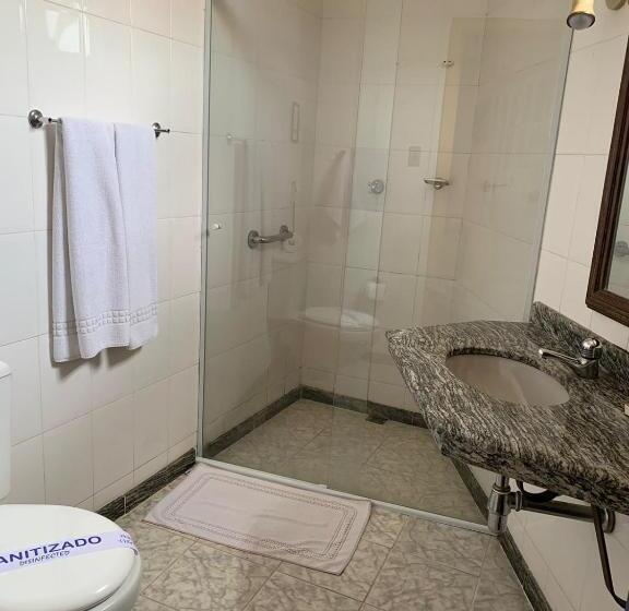 Quarto Triplo Estandar com Vistas, Pousada Villa Real