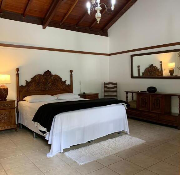 Quarto Master, Pousada Villa Real
