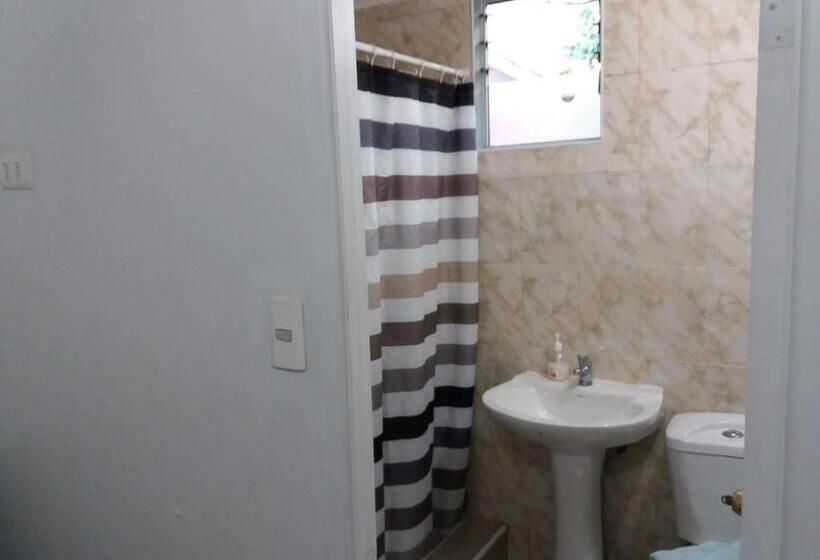 스탠다드 룸, Hostal Vicmar