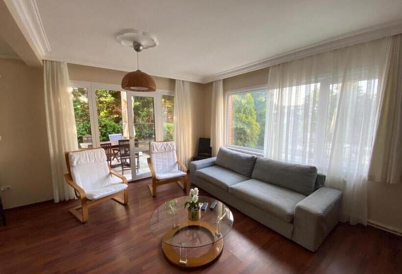 ویلای سوپریور 1 خوابه, Büyükada Apart Hotel   Karadağ Apart
