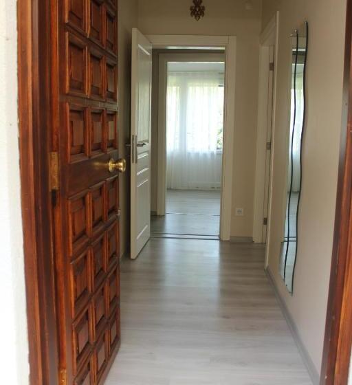 آپارتمان 1 خوابه با چشم‌انداز استخر, Büyükada Apart Hotel   Karadağ Apart