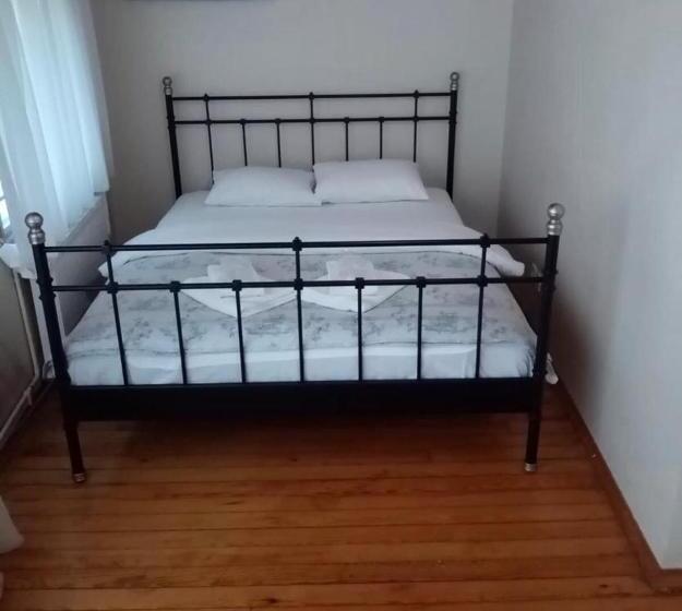 ویلای لوکس 1 خوابه, Büyükada Apart Hotel   Karadağ Apart