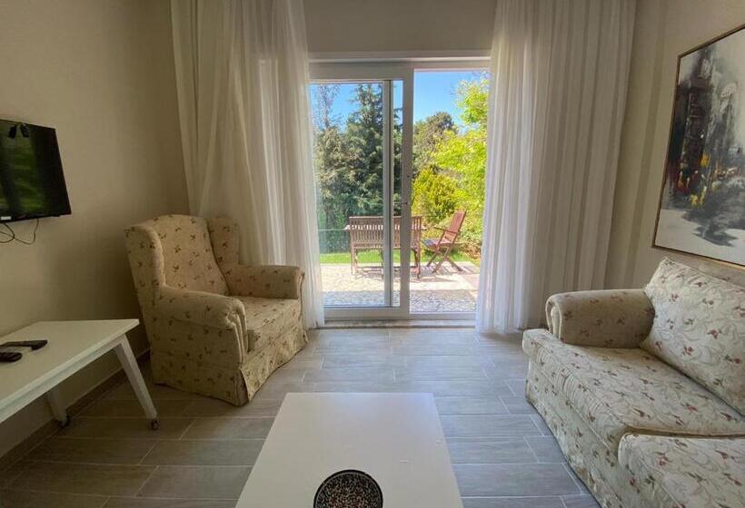 آپارتمان 1 خوابه با چشم‌انداز باغ, Büyükada Apart Hotel   Karadağ Apart