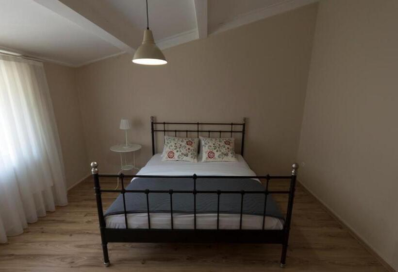 آپارتمان 1 خوابه با چشم‌انداز دریا, Büyükada Apart Hotel   Karadağ Apart