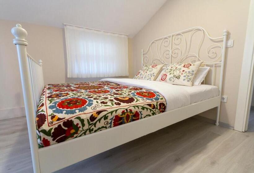 آپارتمان 1 خوابه با چشم‌انداز استخر, Büyükada Apart Hotel   Karadağ Apart