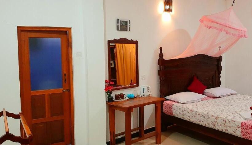 Номер Deluxe, Dream Palace Family Guest House Mirissa