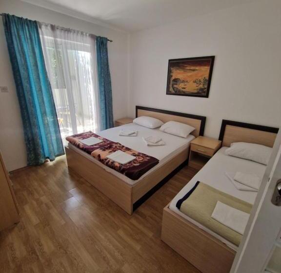 آپارتمان 1 خوابه با تراس, Guest House Damjana
