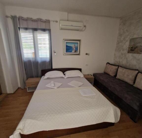 اتاق لوکس, Guest House Damjana