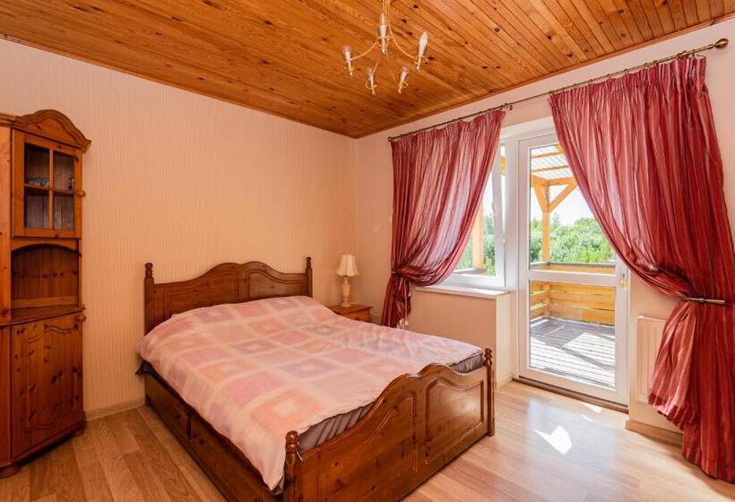آپارتمان 2 خوابه, Viski Vila