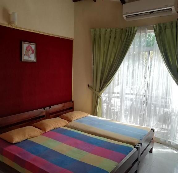 اتاق استاندارد, Mccarthy Guesthouse