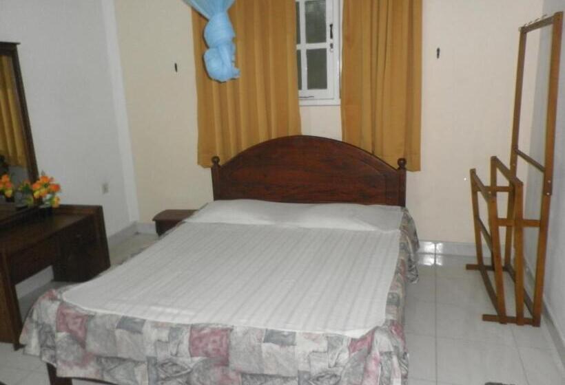 اتاق استاندارد, Mccarthy Guesthouse