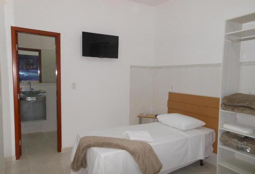اتاق استاندارد یک نفره, Pousada Dubai