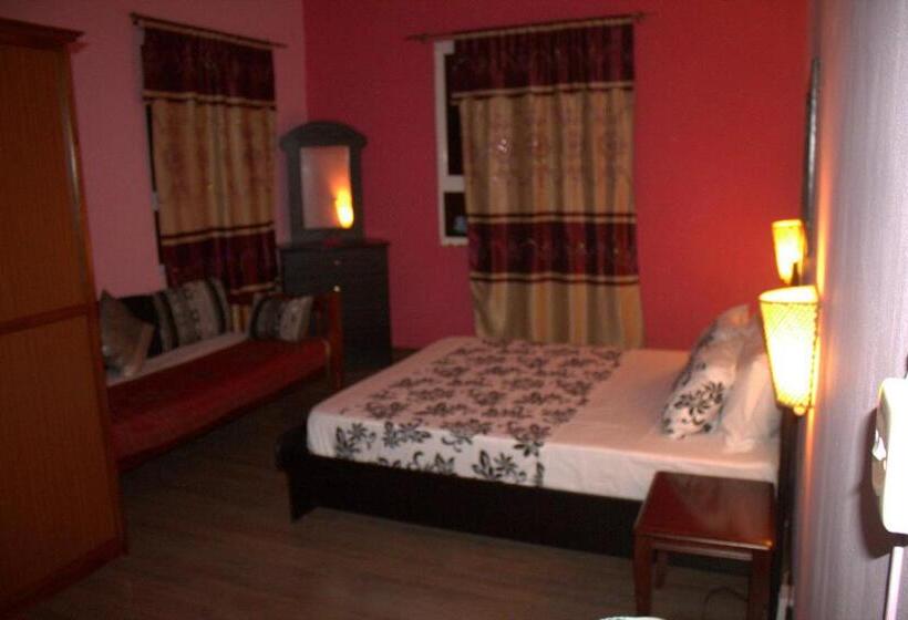 اتاق لوکس با تخت بزرگ, Villa La Romance Kreol