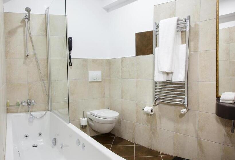سوییت اجرایی, Pestera Wellness & Spa