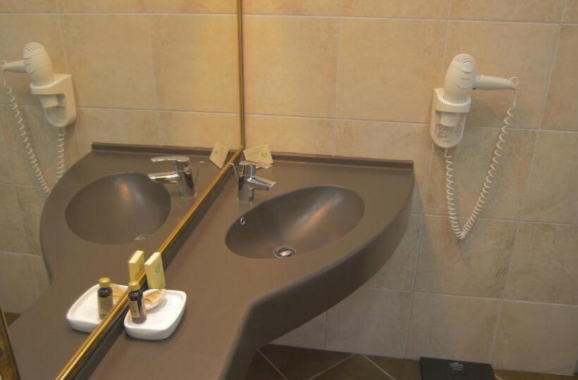 سوییت اجرایی, Pestera Wellness & Spa