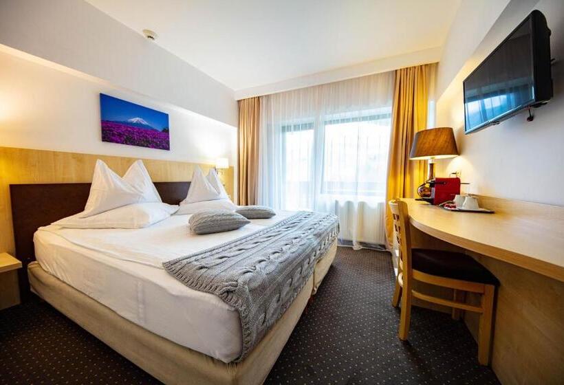 اتاق استاندارد با چشم‌انداز کوهستان, Pestera Wellness & Spa