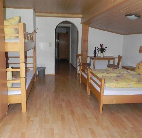 Семейный Номер, Pension Schwaighof